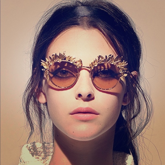 CHANEL Accessories - Chanel 2018 Greek Laurel Leaf Sunglasses Runway